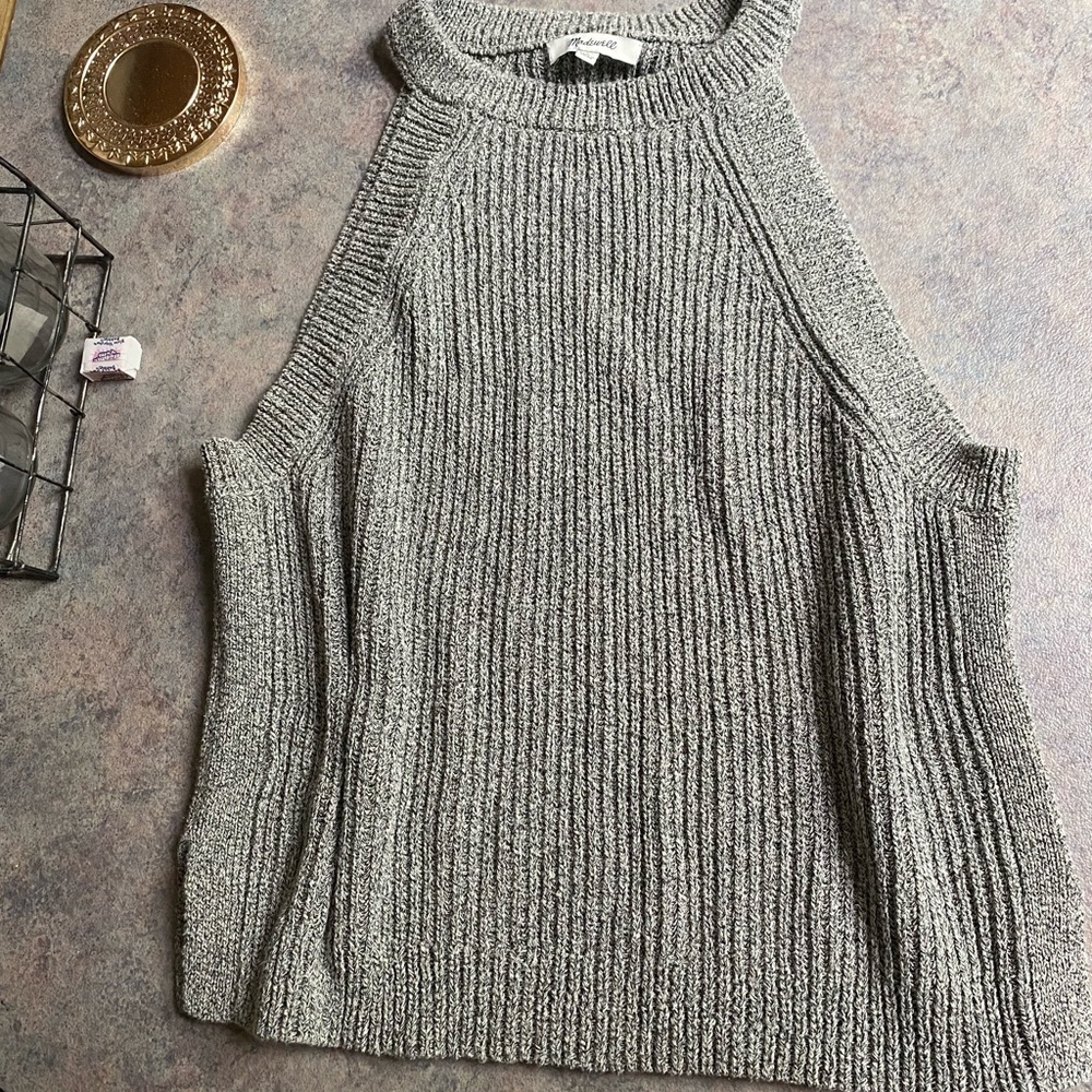 Madewell Gray Ribbed Sleeveless Top sweater Large
